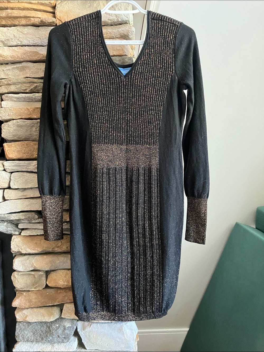 Simply Vera Vera Wang Black Knit Long-Sleeve Dress with Bronze Lurex